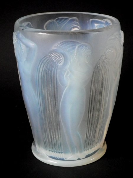 Lalique Glass Vases – How wonderful are they?