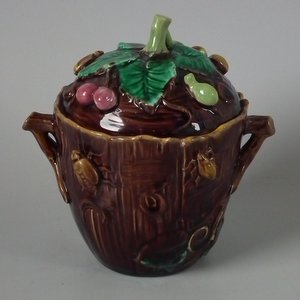 George Jones Majolica Insect Pot and Cover