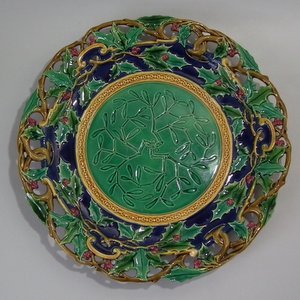 Minton Majolica Christmas Mistletoe and Holly Platter