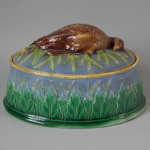 George Jones Majolica Partridge Game Pie Dish & Cover