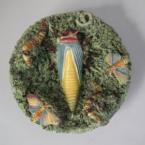 Small Cuhna Majolica Palissy Cicada Wall Plate