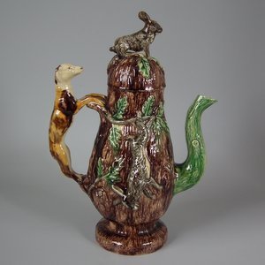 Alves Majolica Palissy Hare & Hound Coffee/Teapot