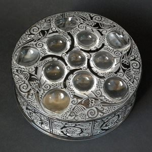 Rene Lalique Glass 'Roger' Box