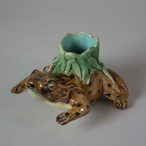 Rare Holdcroft Majolica Frog Toothpick Holder