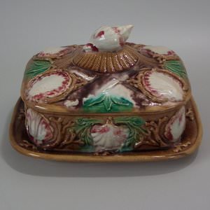 Majolica Shell Sardine Dish And Cover