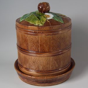 Brownfield Majolica Chestnut Cheese Dome & Stand
