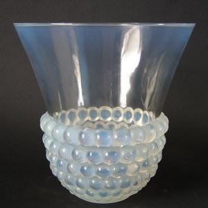 Rene Lalique Opalescent Glass 'Graines' Vase