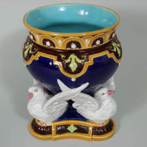 Minton Majolica Vase Which Features Three Doves