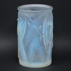 Rene Lalique Opalescent Glass 'Laurier' Vase