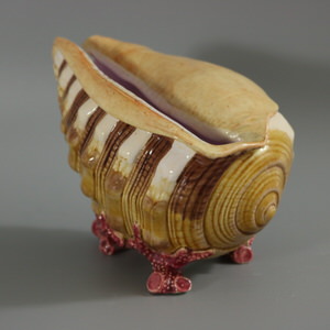 Minton Majolica Volute Shell Spoon Warmer