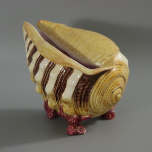 Minton Majolica Volute Shell Spoon Warmer