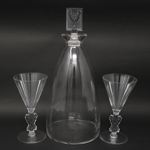 Rene Lalique Glass 'Strasbourg' Decanter with 2 Glasses