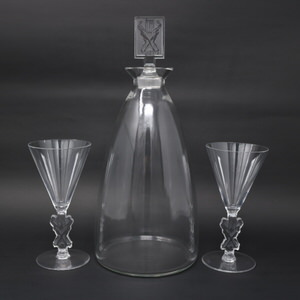 Rene Lalique Glass 'Strasbourg' Decanter with 2 Glasses