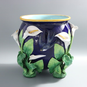George Jones Majolica Swallow Lily Jardiniere