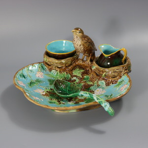 George Jones Majolica Strawberry Serving Set with Bird