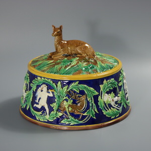 George Jones Majolica Deer Game Pie Dish and Liner