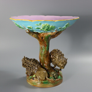 George Jones Majolica America Buffalo Compote