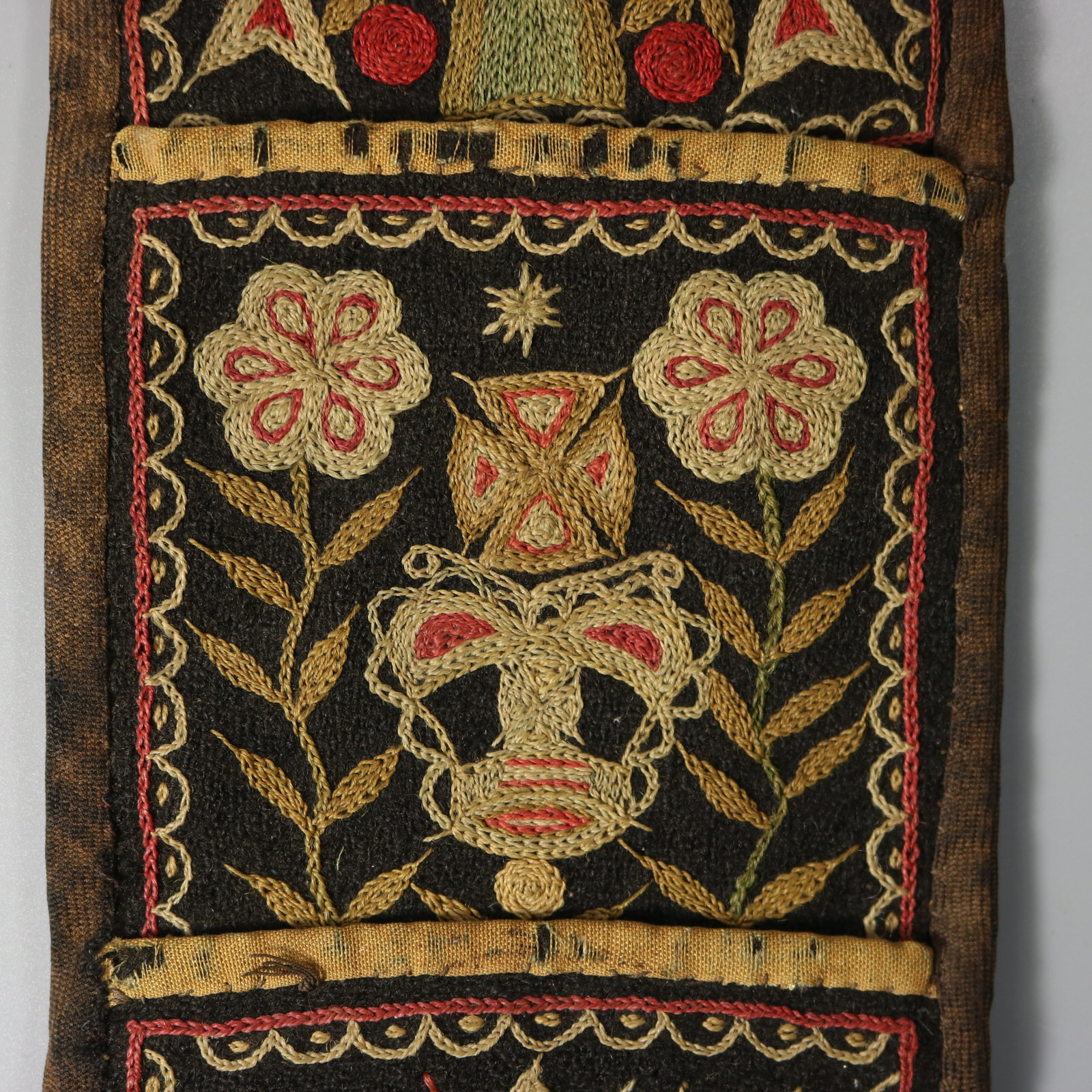 Antique Hussif, 1825, Portable Sewing Kit Holder - ID#23351 Image 4