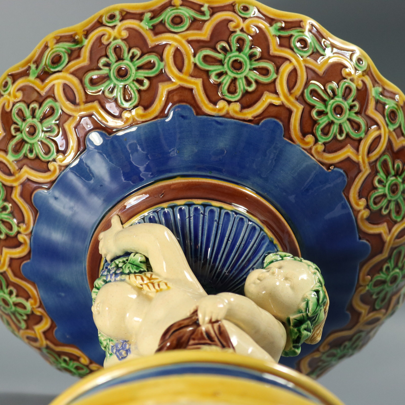Minton Majolica Putti Comport - ID#22852 Image 5
