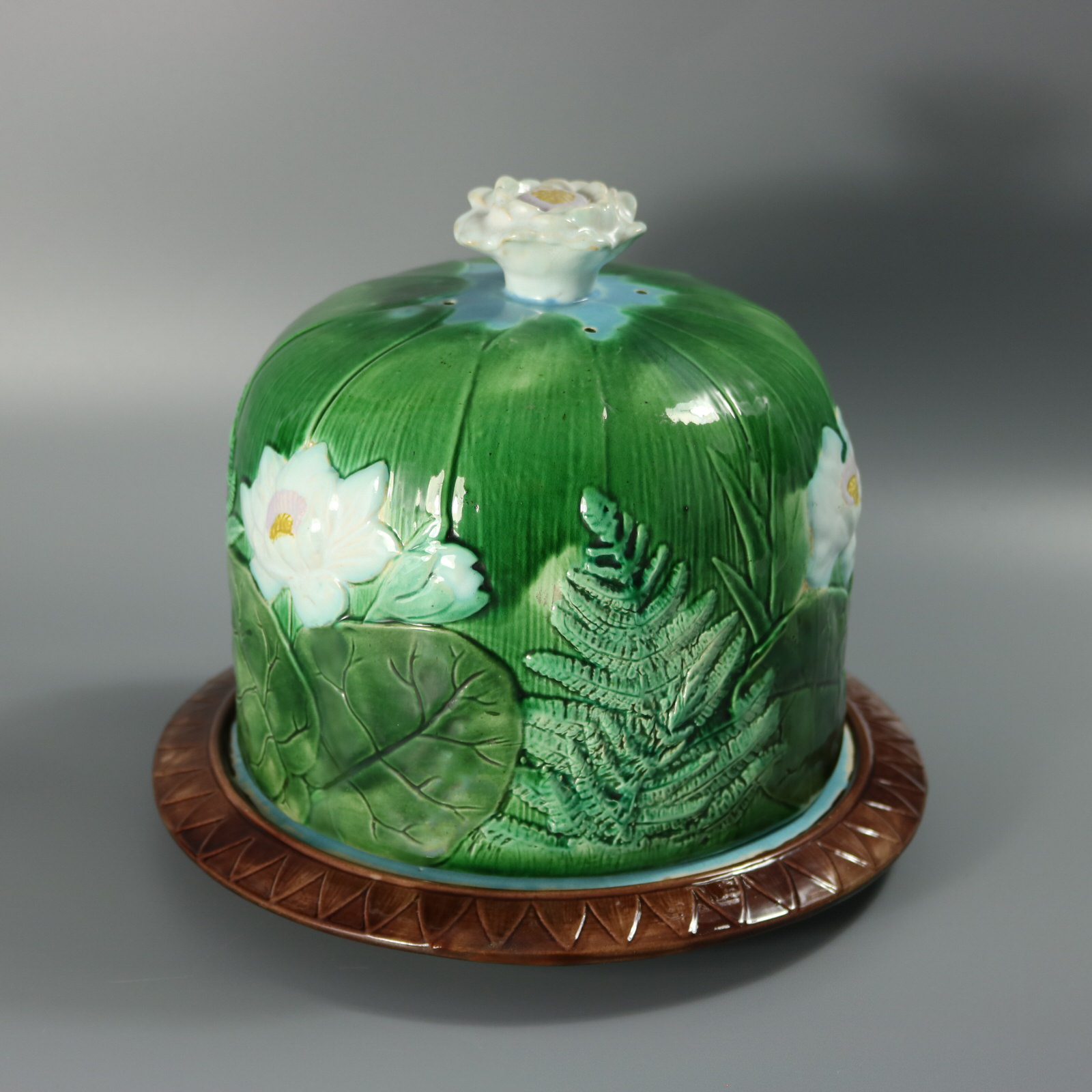 Holdcroft Majolica Pond Lily Cheese Dome And Stand - ID#22923 Image 3
