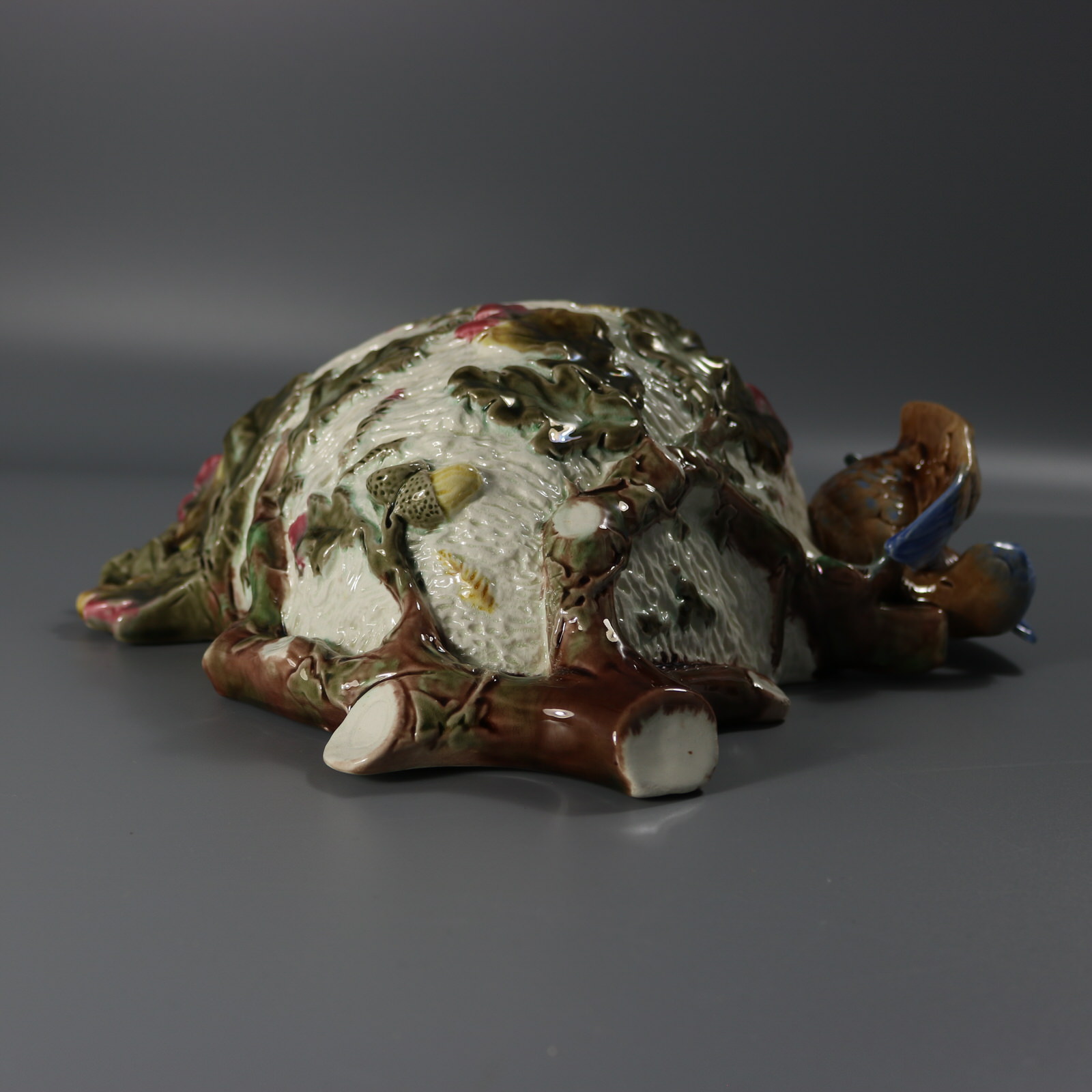 Wedgwood Majolica Bird on Nest Wall Pocket - ID#23287 Image 4