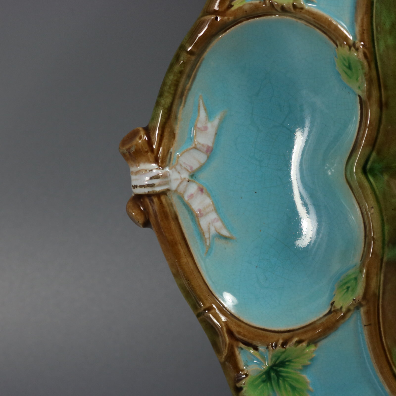 George Jones Majolica Strawberry Serving Dish - ID#23320 Image 3