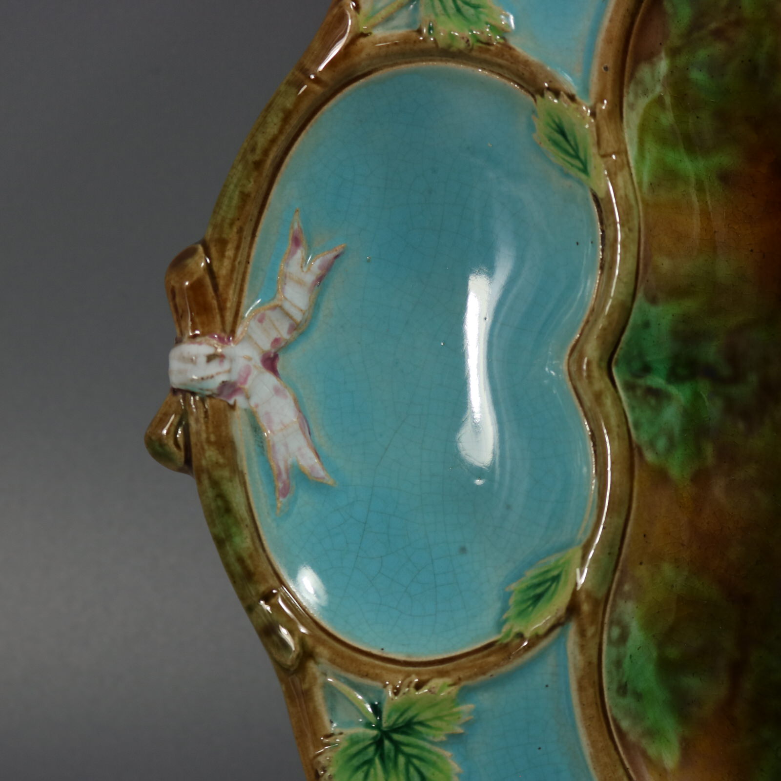 George Jones Majolica Strawberry Serving Dish - ID#23322 Image 3