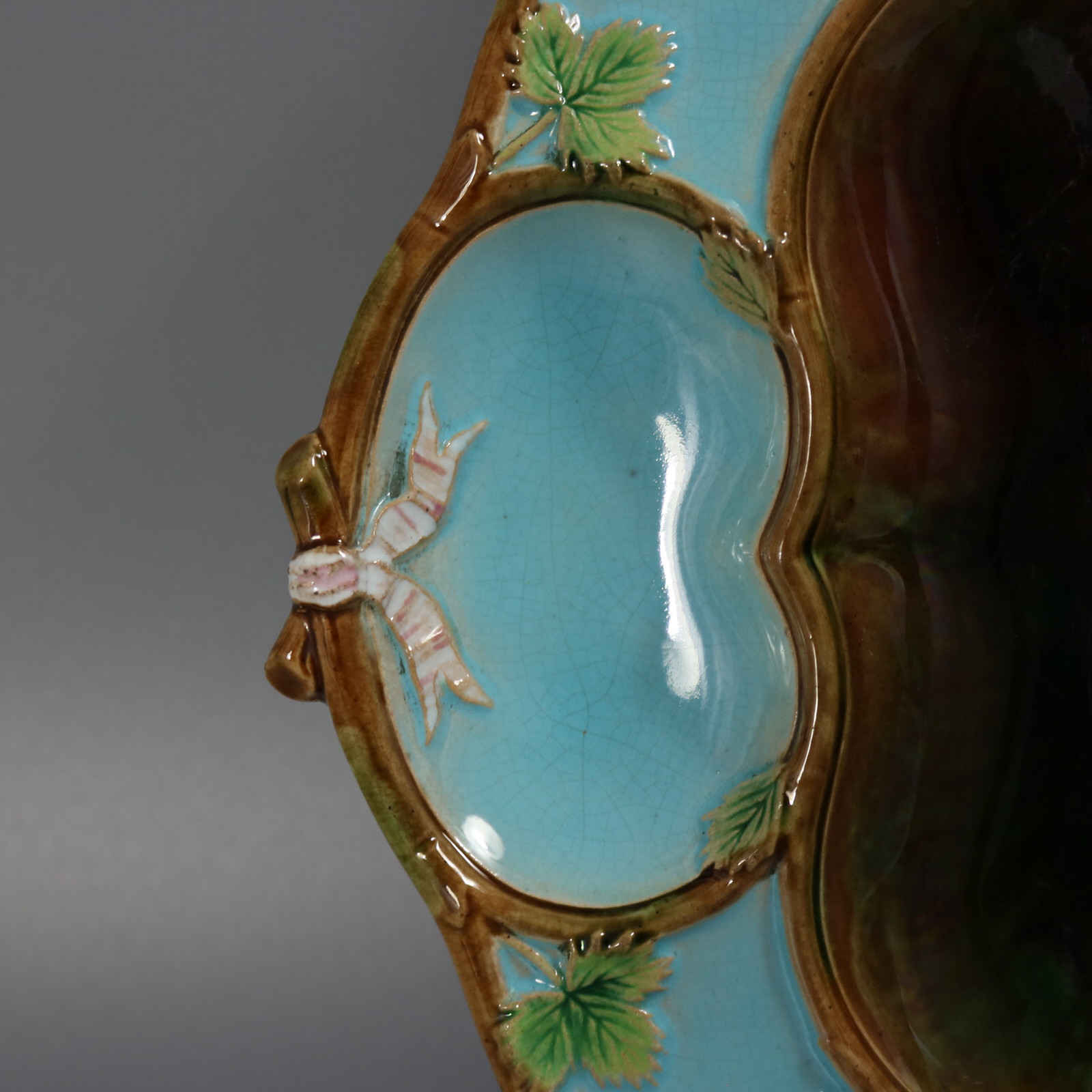 George Jones Majolica Strawberry Serving Dish - ID#23323 Image 3