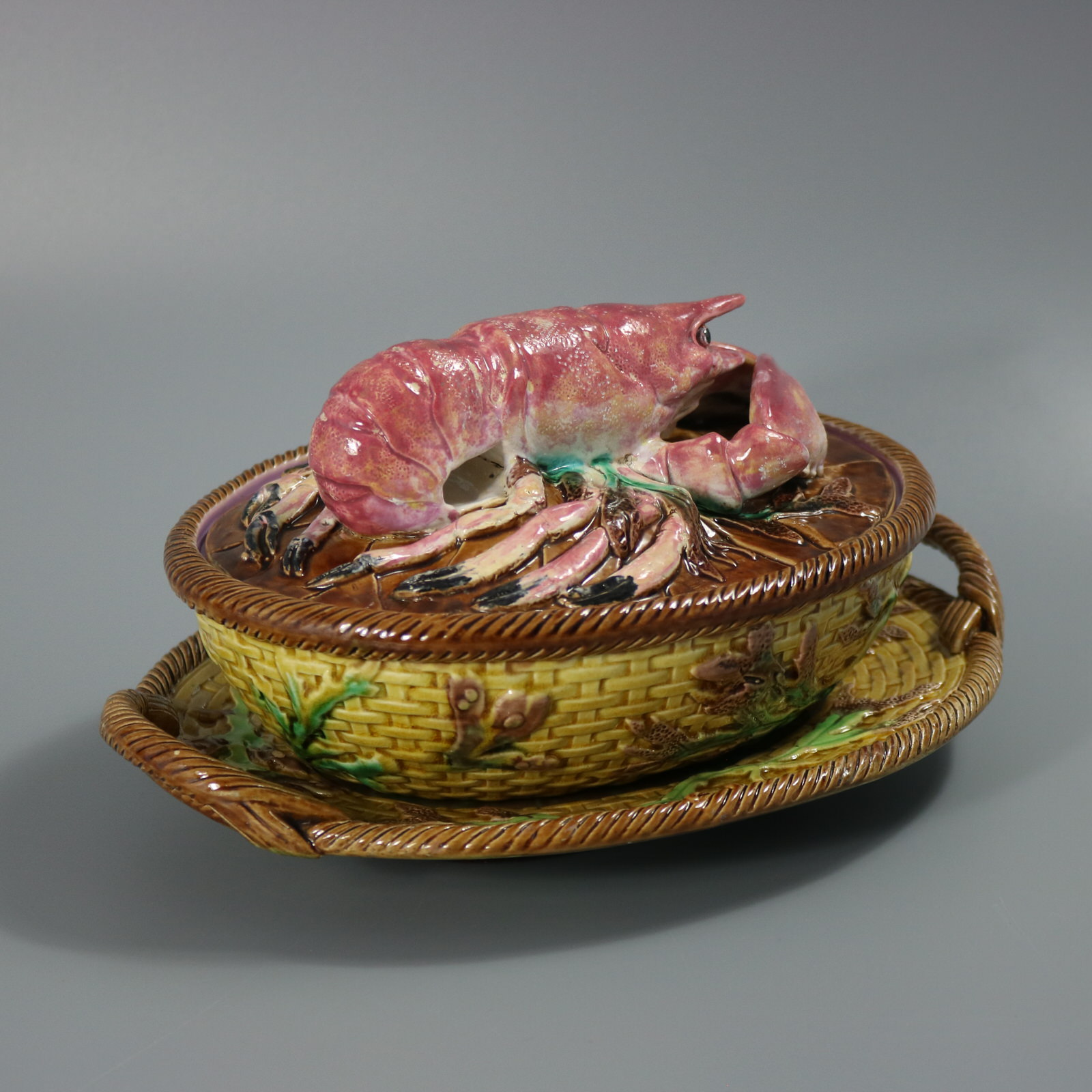 George Jones Majolica Lobster Dish - ID#23339 Image 4