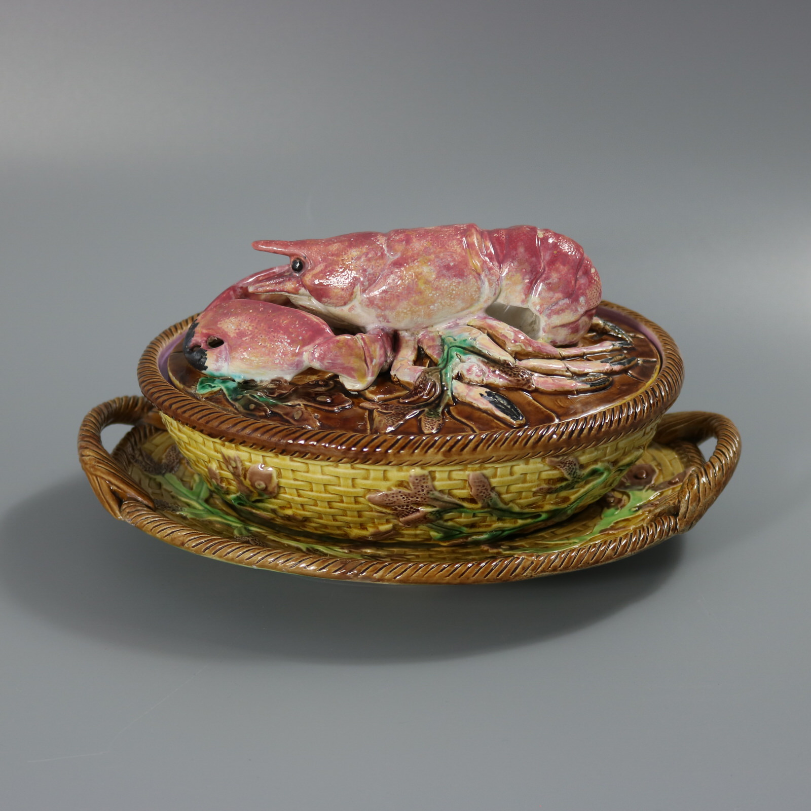 George Jones Majolica Lobster Dish - ID#23339 Image 1