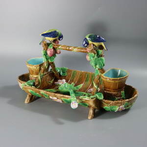 George Jones Majolica Blue Tit Strawberry Server