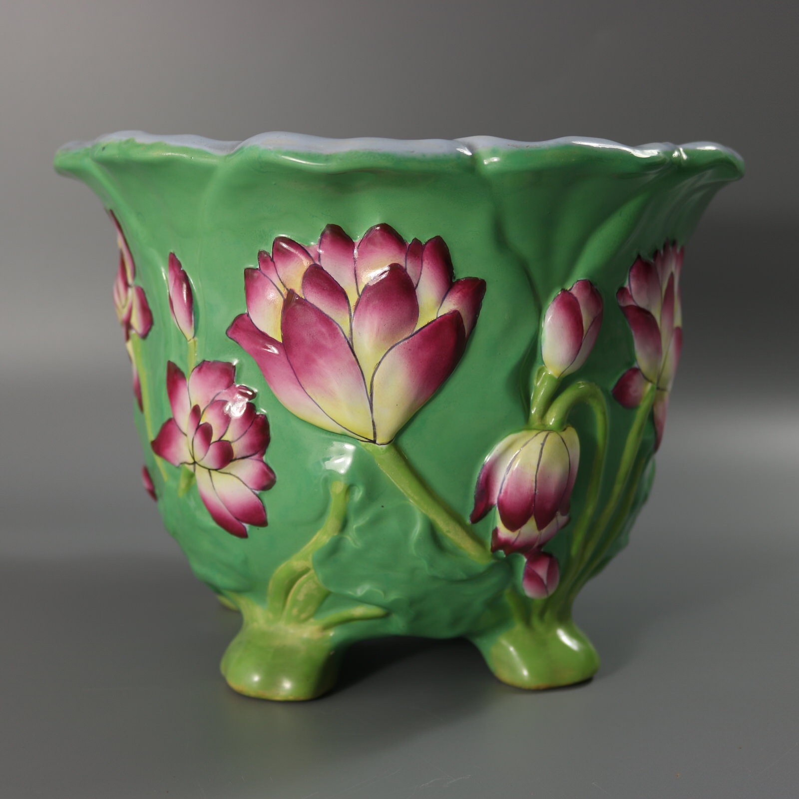 Pair Minton Majolica Lily Jardinieres - ID#23366 Image 5