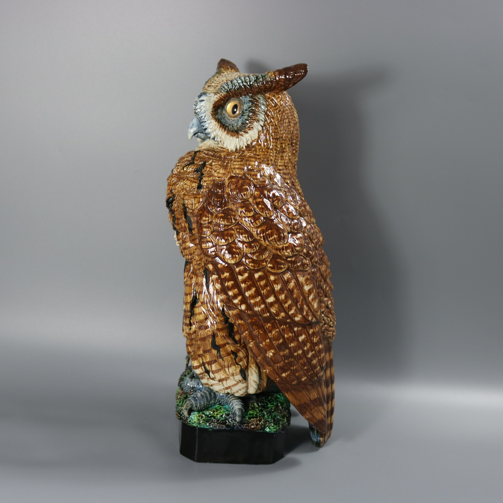 Rare Hugo Lonitz Majolica Eagle-Owl Figure - ID#23371 Image 2