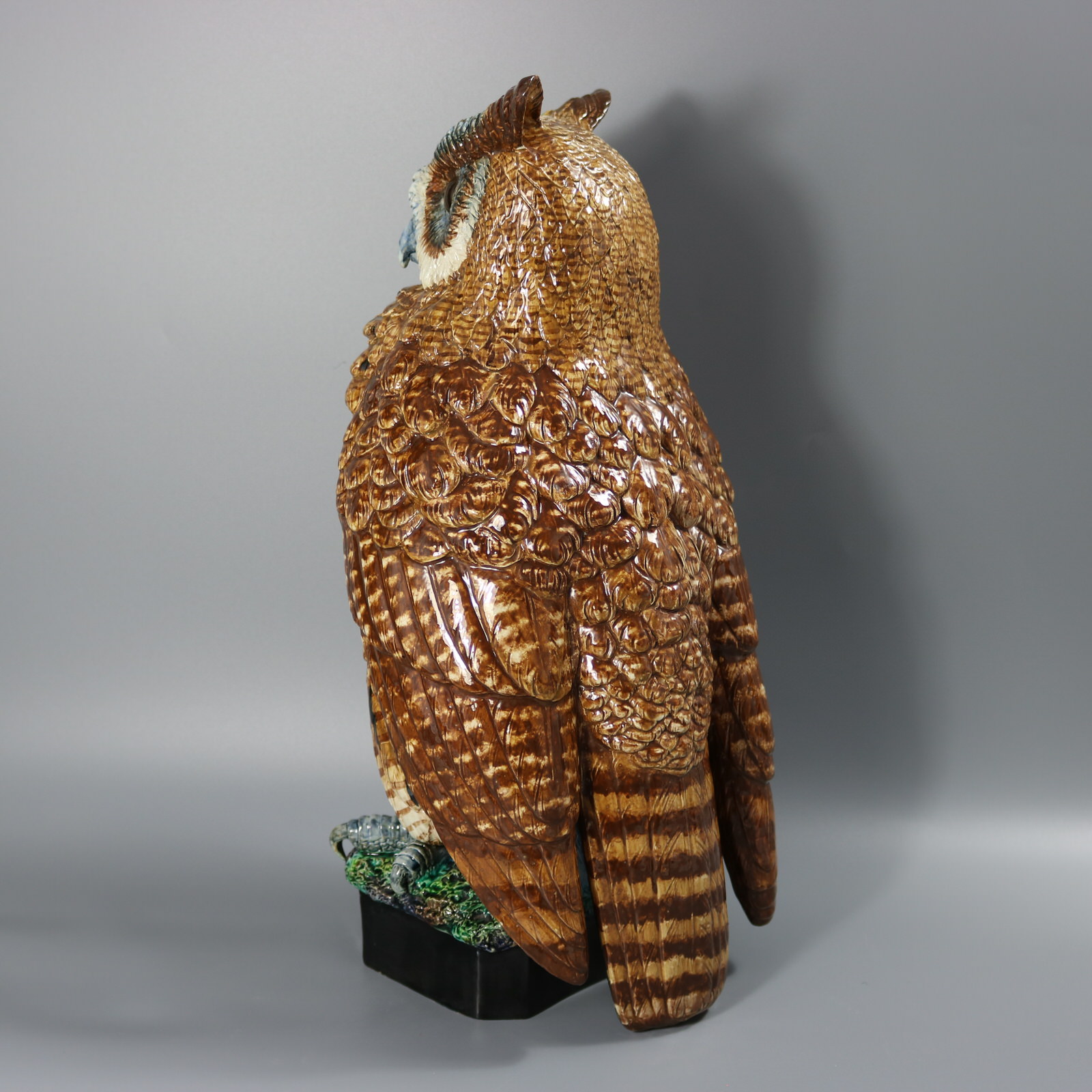 Rare Hugo Lonitz Majolica Eagle-Owl Figure - ID#23371 Image 3