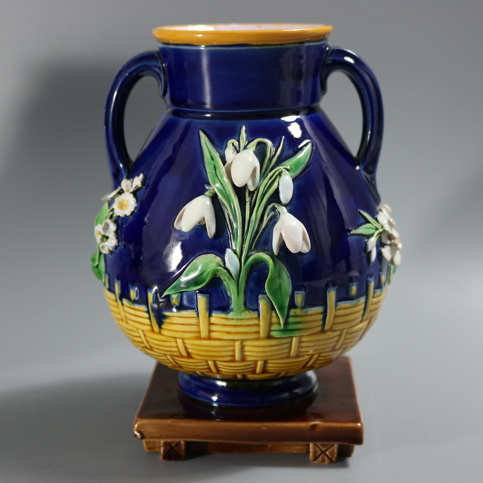 Pair Minton Majolica Floral Vases with Twin Handles - ID#23383 Image 5