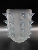 René Lalique Frosted Glass 'Corinthe' vase