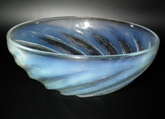 René Lalique Opalescent Glass 'Poissons No1' Bowl