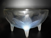 René Lalique Opalescent Glass 'Lys' Bowl