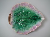 Majolica begonia leaf dish