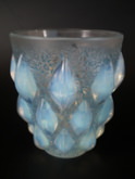 René Lalique Opalescent blue stained 'Rampillon' Vase