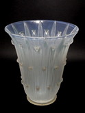 René Lalique Opalescent with blue staining Glass 'Belis' Vase