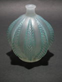 René Lalique Opalescent with blue staining Glass 'Malines' vase