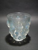 René Lalique Opalescent with blue staining Glass 'Rampillon' vase