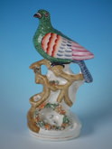Staffordshire pottery bird (dove) & nest figure