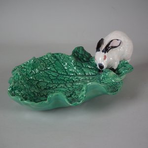 Minton Majolica Rabbit on Leaf Dish