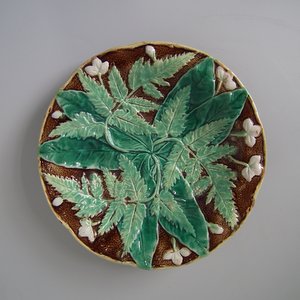 Majolica Fern Leaf and Flowers Plate