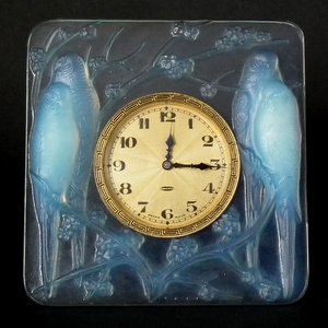 Rene Lalique Opalescent Glass 'Inseparables' Clock