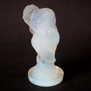 René Lalique Opalescent Glass 'Sirene'' Statuette