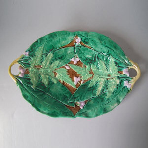 Majolica Platter with fern, leaf and flower pattern