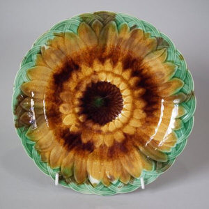 Wedgwood Majolica sunflower in basket plate